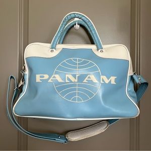 *Rare* Authentic Pan Am Travel Bag in Light Blue